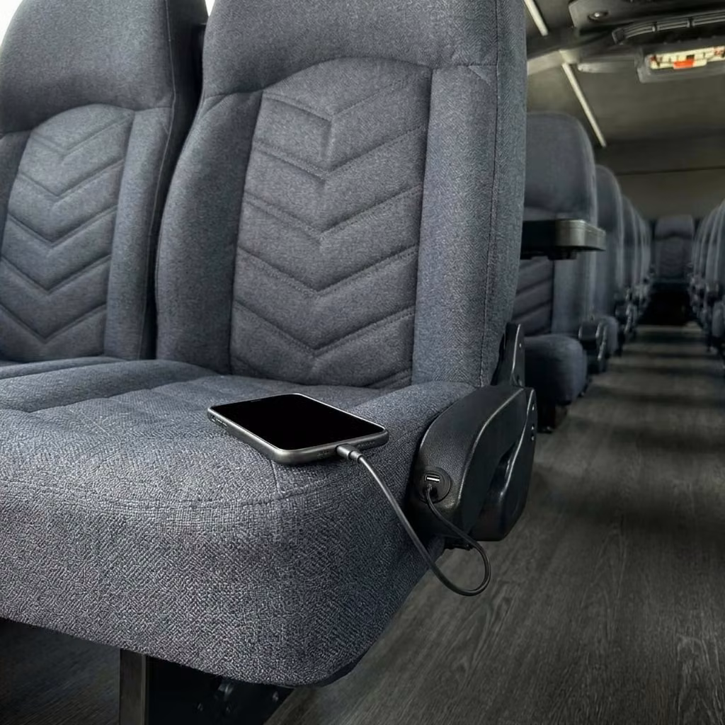 kingman 25 passenger minibus usb charging