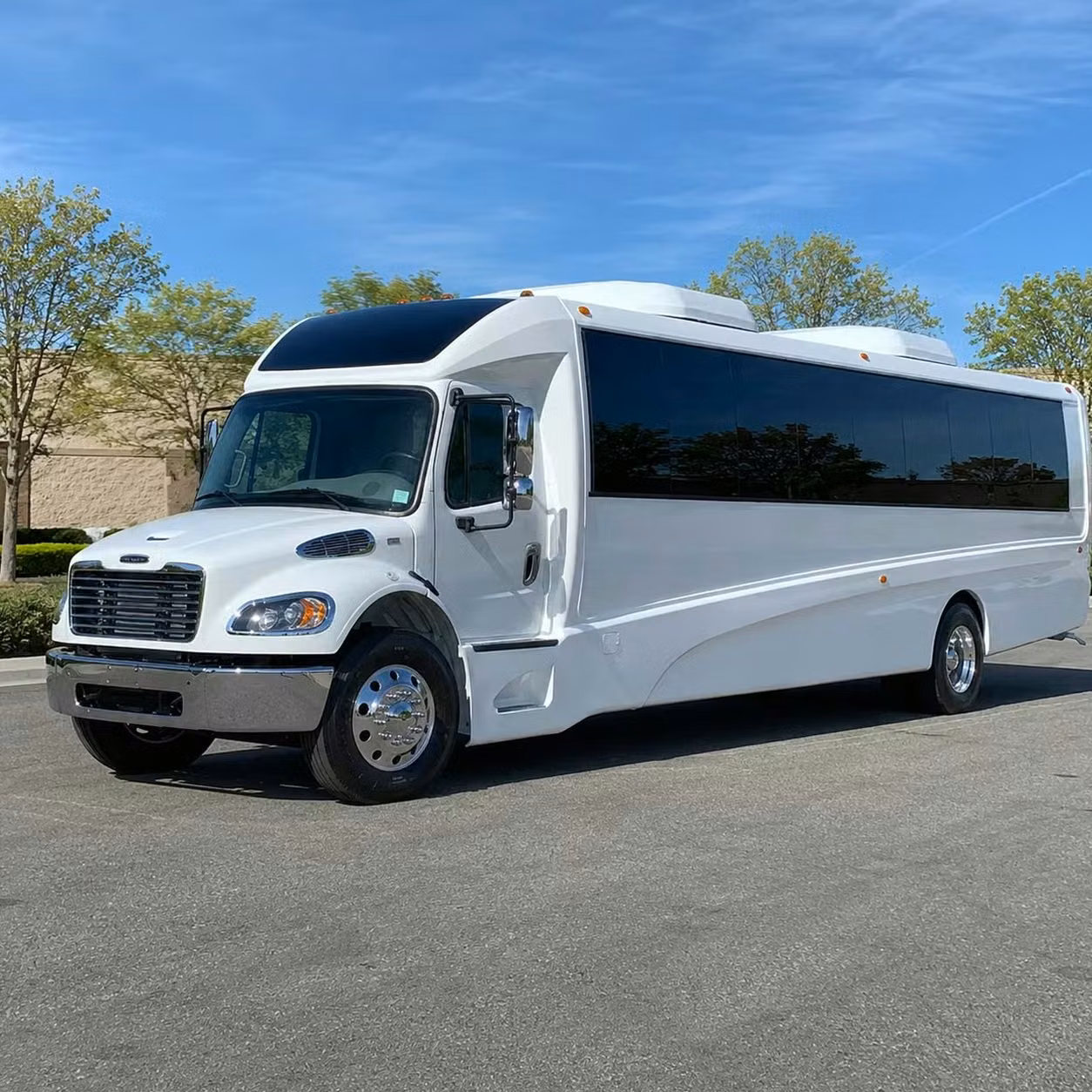 kingman 28 passenger minibus rental