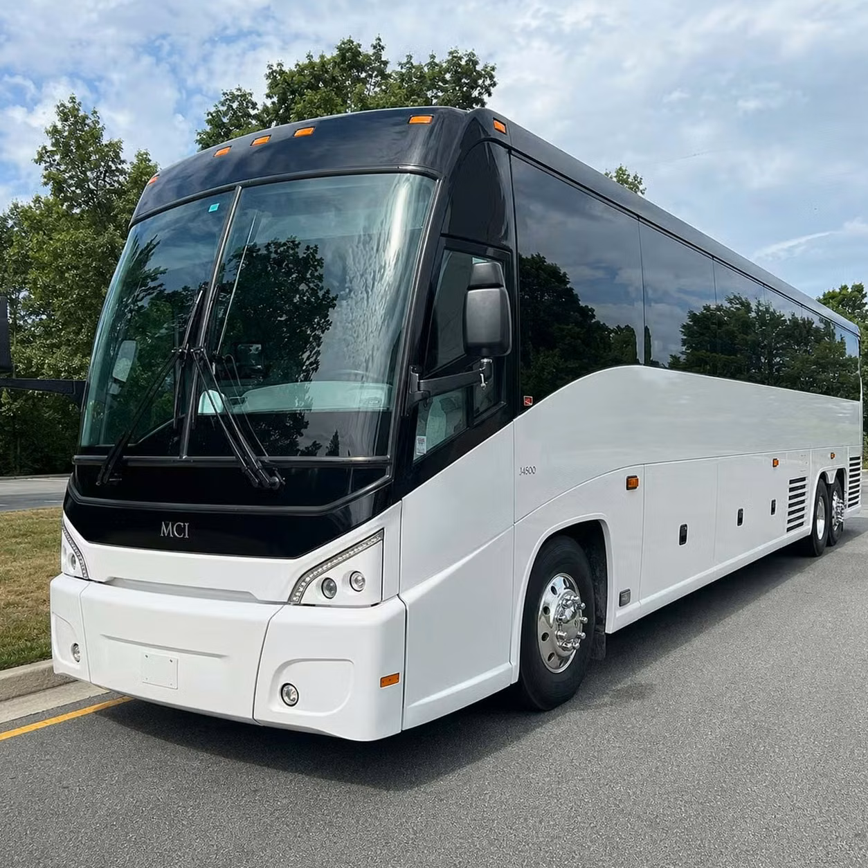 kingman charter bus and party bus rentals for kingman concerts