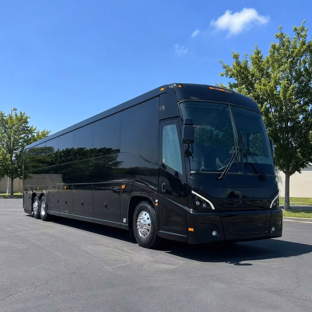 kingman long distance kingman buses with wifi power outlets and reclining seats